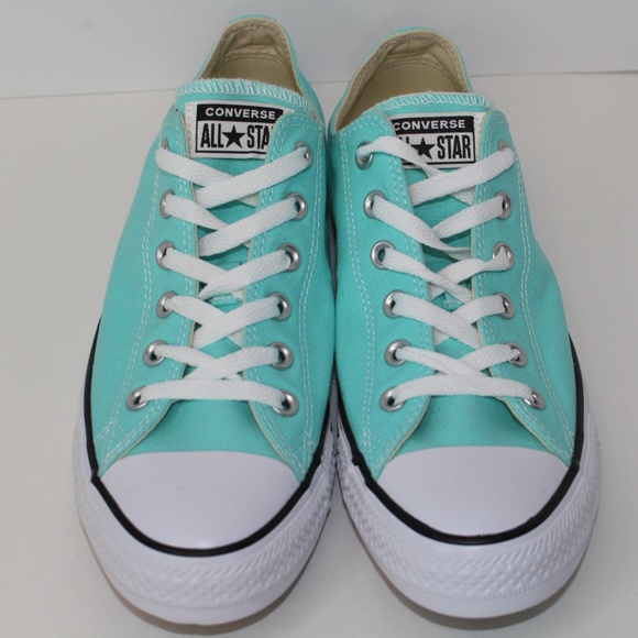 Converse Shoes - NWOT CONVERSE All Star Chuck Taylor Low Tops shoes